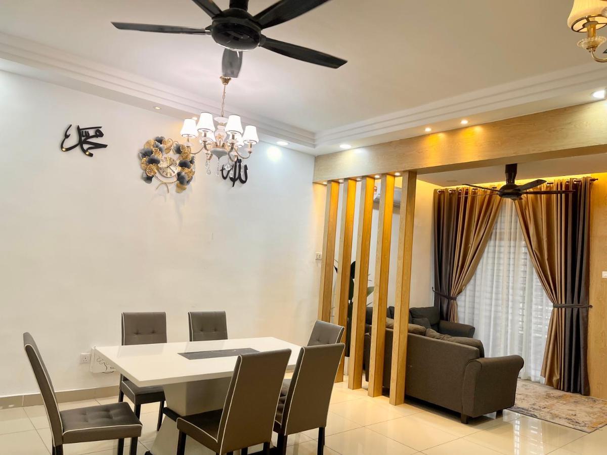 Sofiamuslim Homestay Putrajaya- Near Alamanda Mall & Federal Government Administrative Centre Kompleks Abcdef Exterior foto